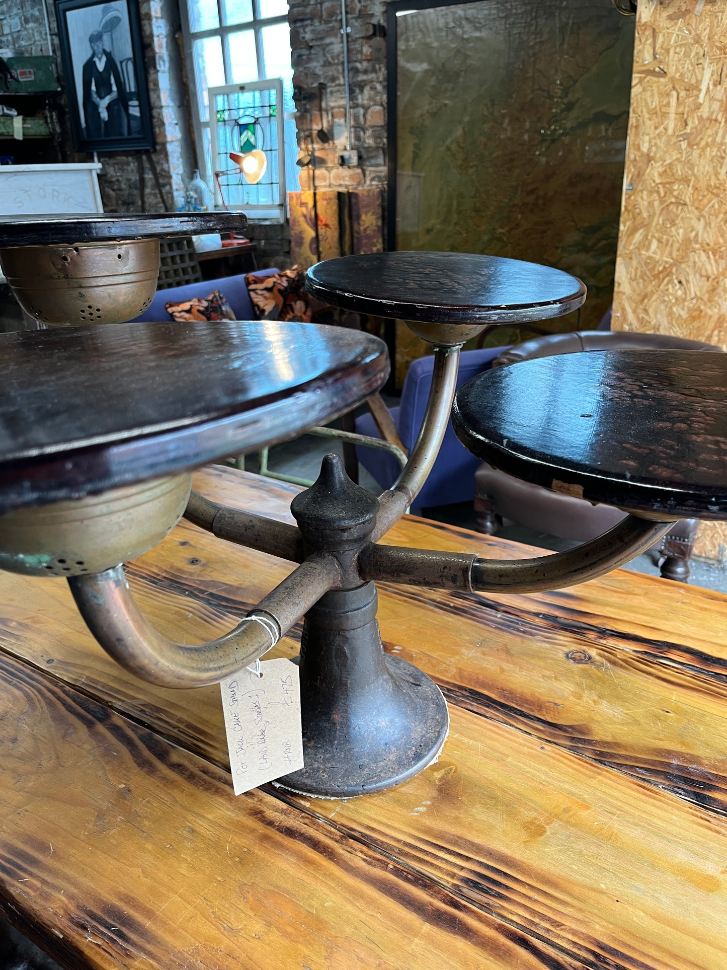 Pot Jack Cake Stand