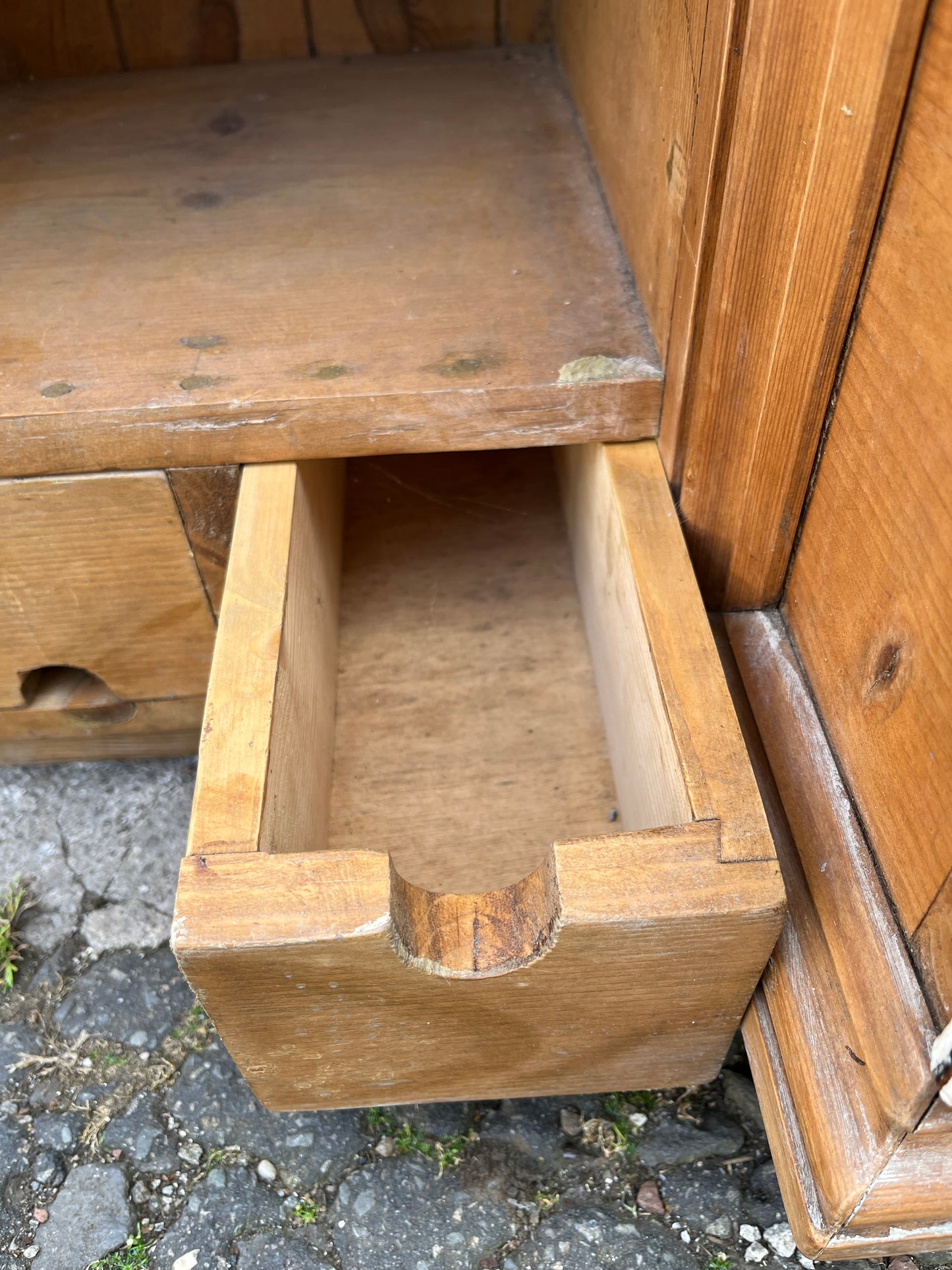 Pine Extraction Unit