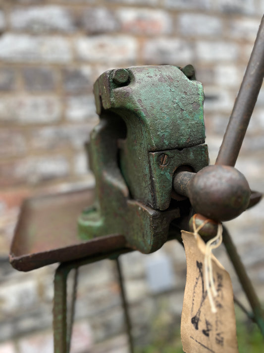 Vintage Vice or Tripod