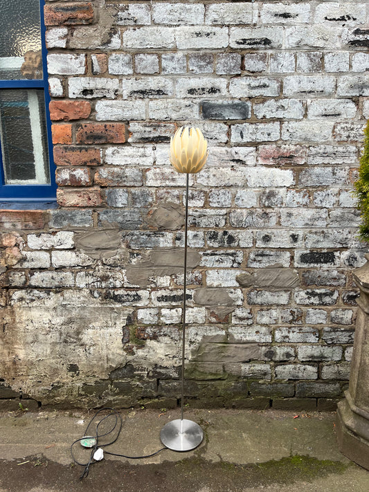 Lily MGX Lamp (2002)