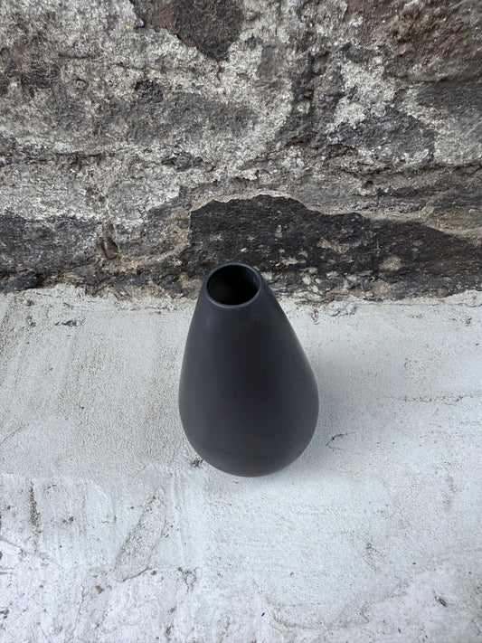 H+R Pottery Teardrop Vase