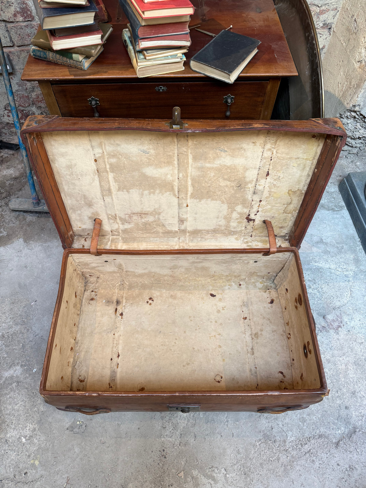 Large Antique Suitcase Travellers Case