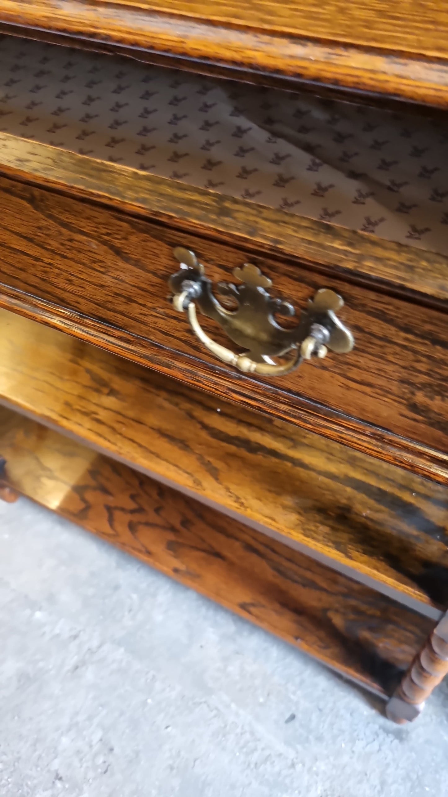 Antique Oak Sideboard 'Whatnot'