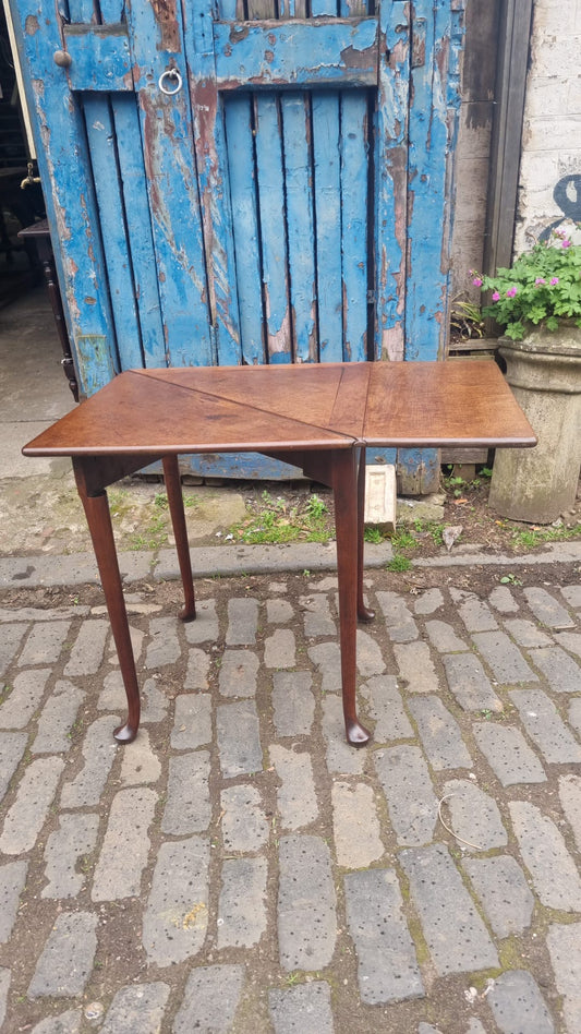 George II Mahogony Envelope Corner Table