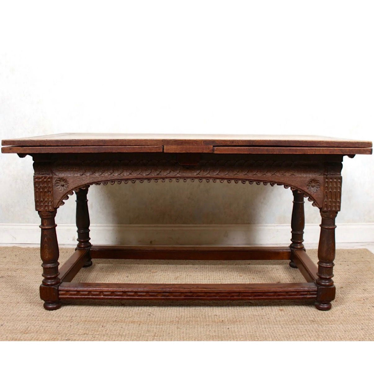 Arts & Crafts Extendable Oak Refectory Table