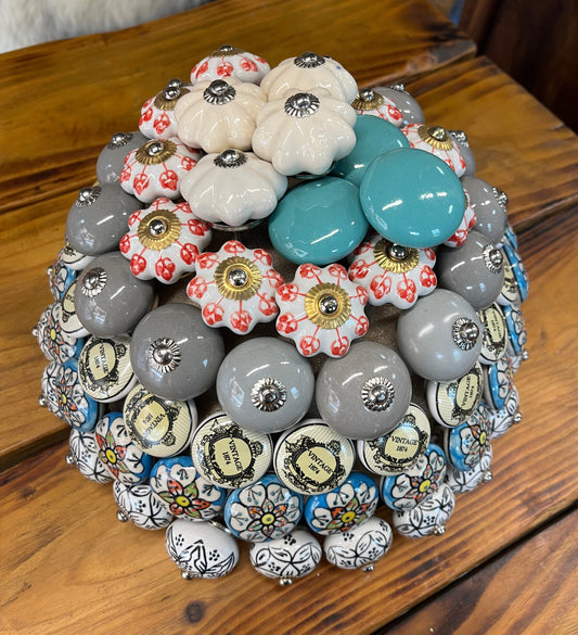 Selection of Original and Traditional Ceramic Cabinet Knobs