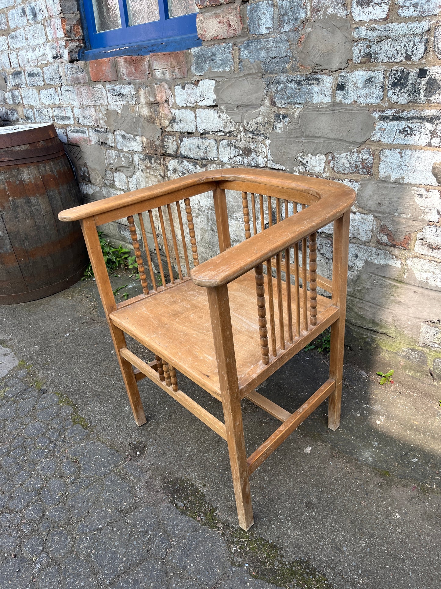 Wooden Spindle Sofa & Chairs - Oak Detail & Beech