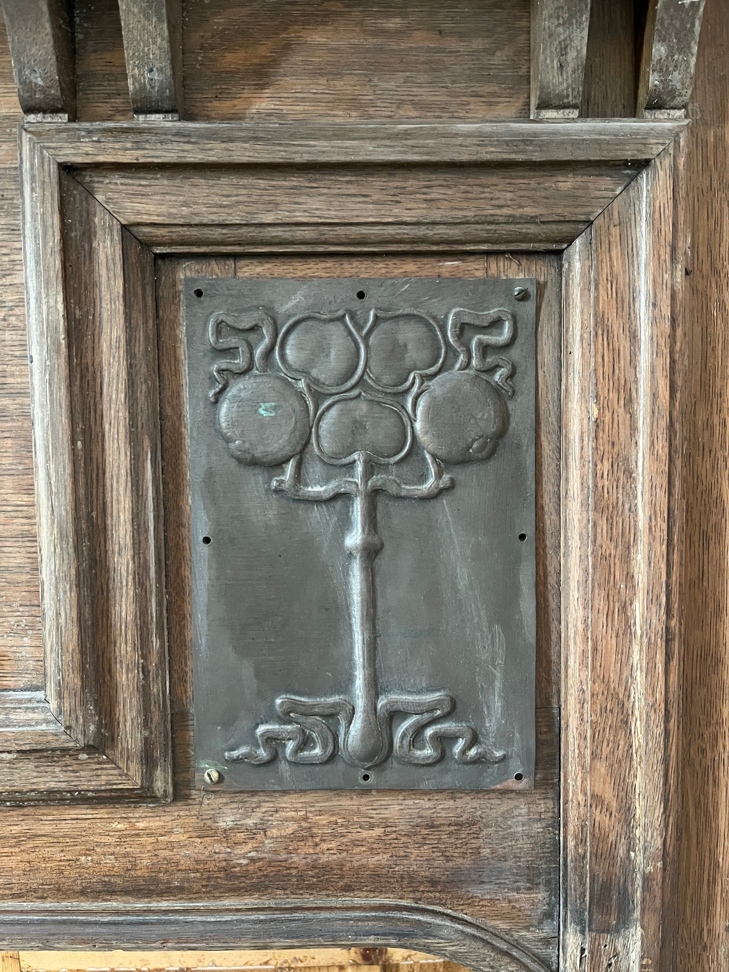 Majestic Large Oak Antique Chimney Fireplace