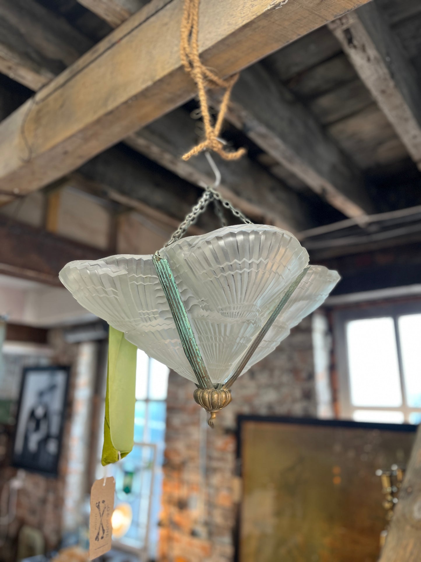 Scallop Shell Pressed Glass Pendant Light