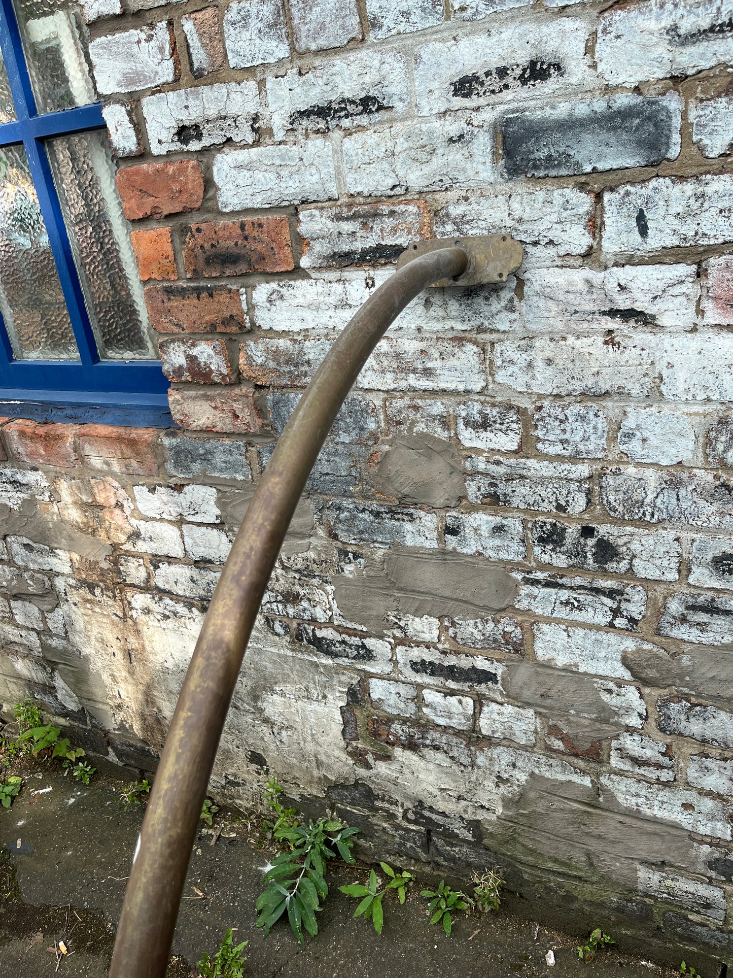 Curved Victorian Brass Curtain Pole