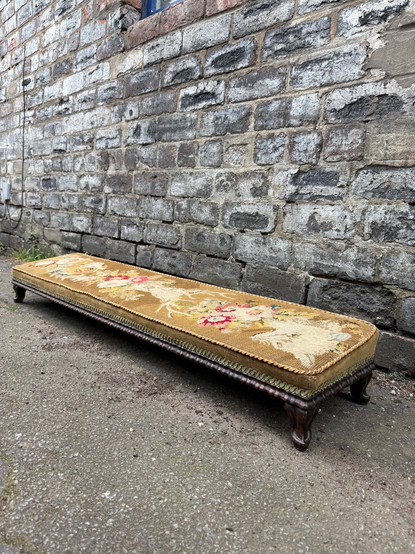 Victorian / Edwardian Fender Stool