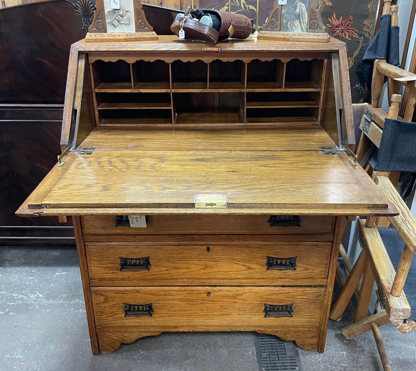 Edwardian Gentleman's Oak Bureau Desk with Fall Front