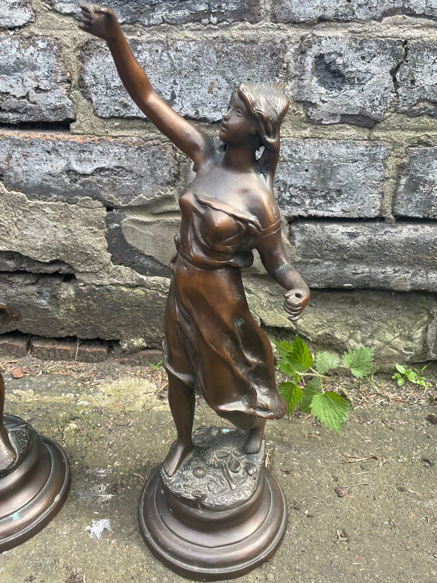Art Nouveau Bronze Sculpture of a Classical Female Figurine