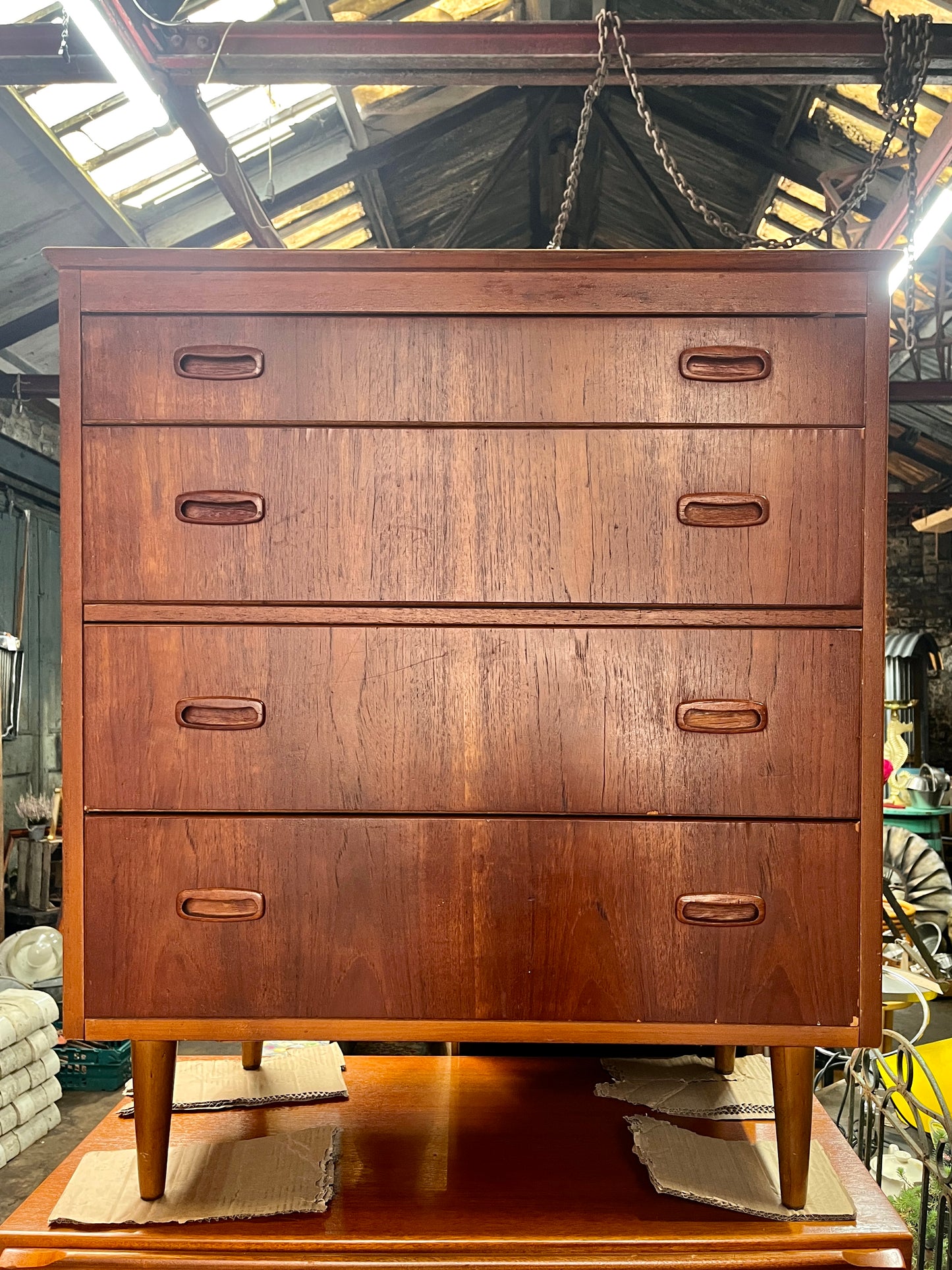Mid Century Modern Set of Drawers