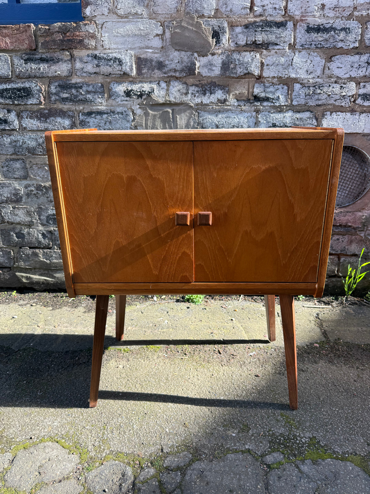 Teak Vinyl Storage Design by Sureline