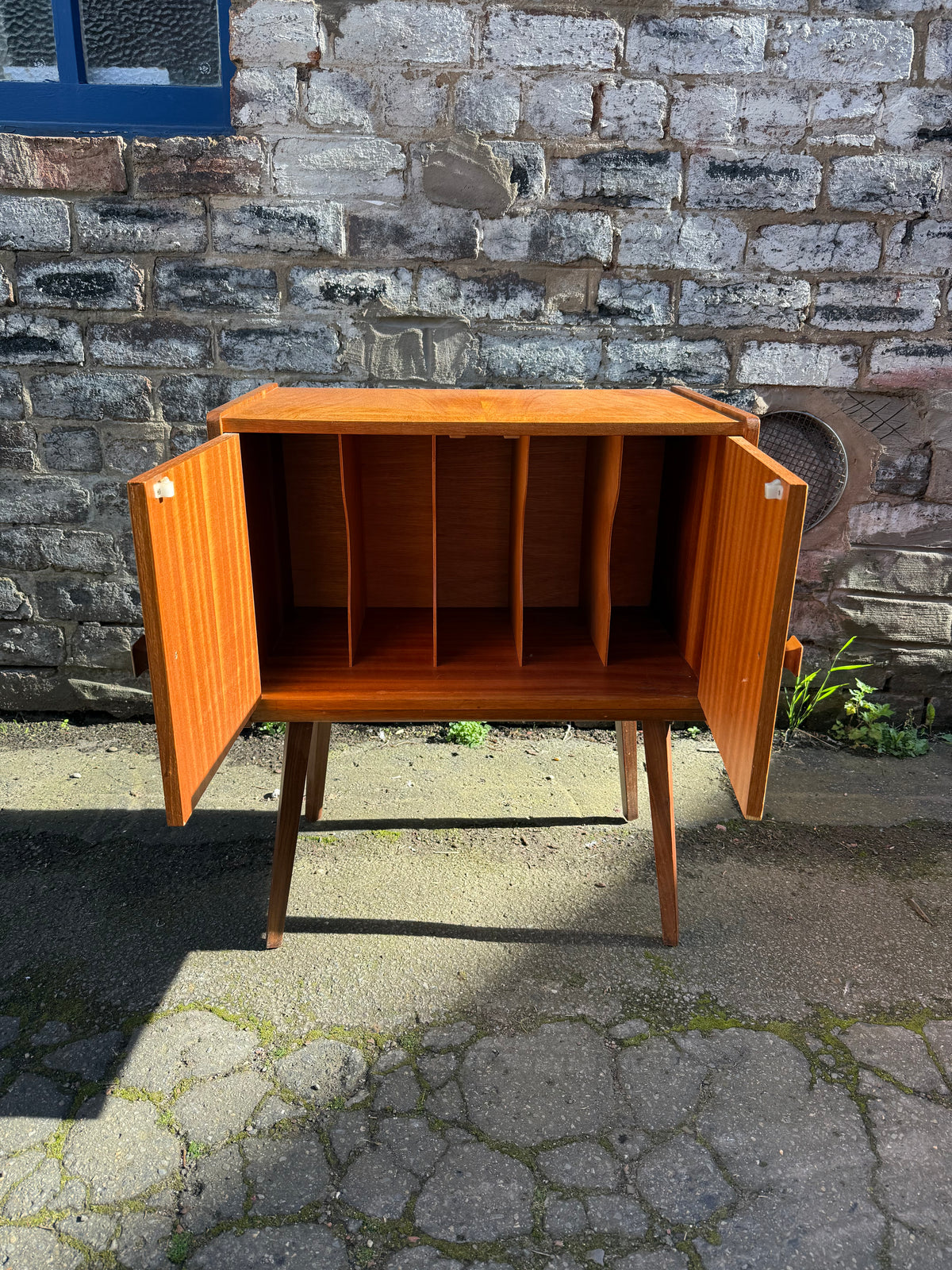 Teak Vinyl Storage Design by Sureline