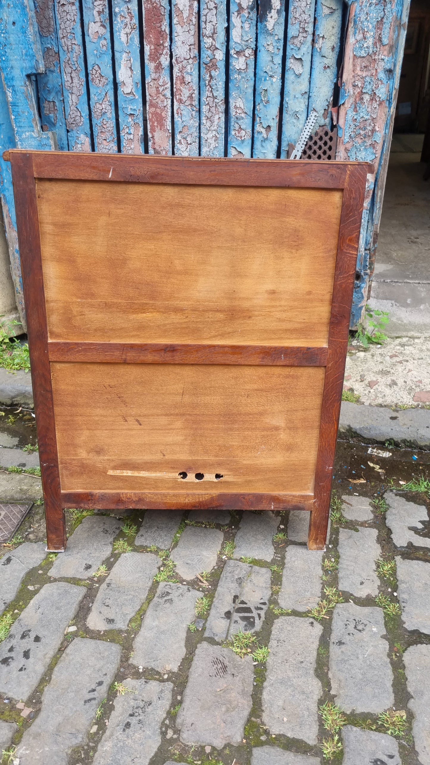 Old Charm Oak Cabinet