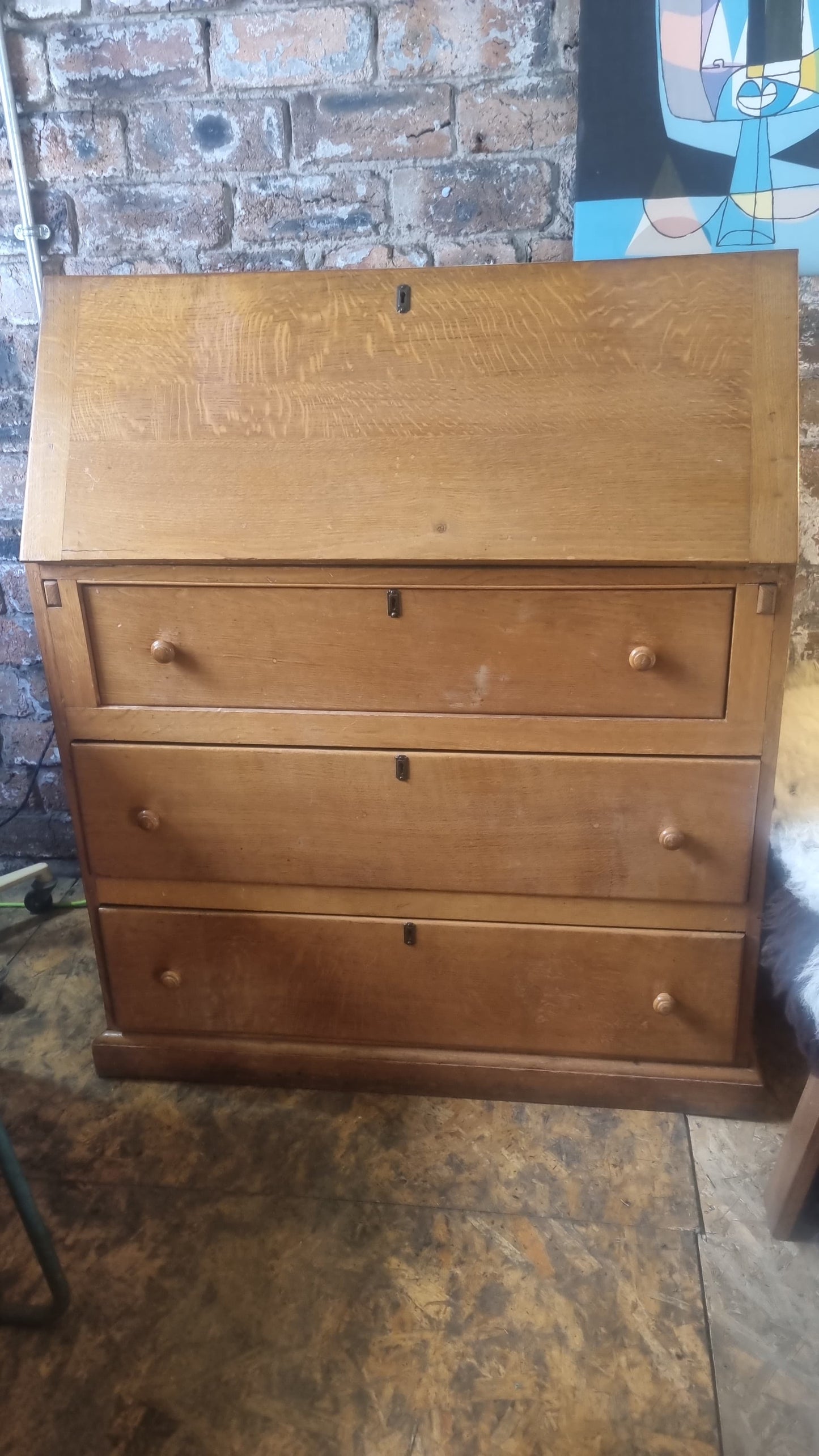 Oak Bureau