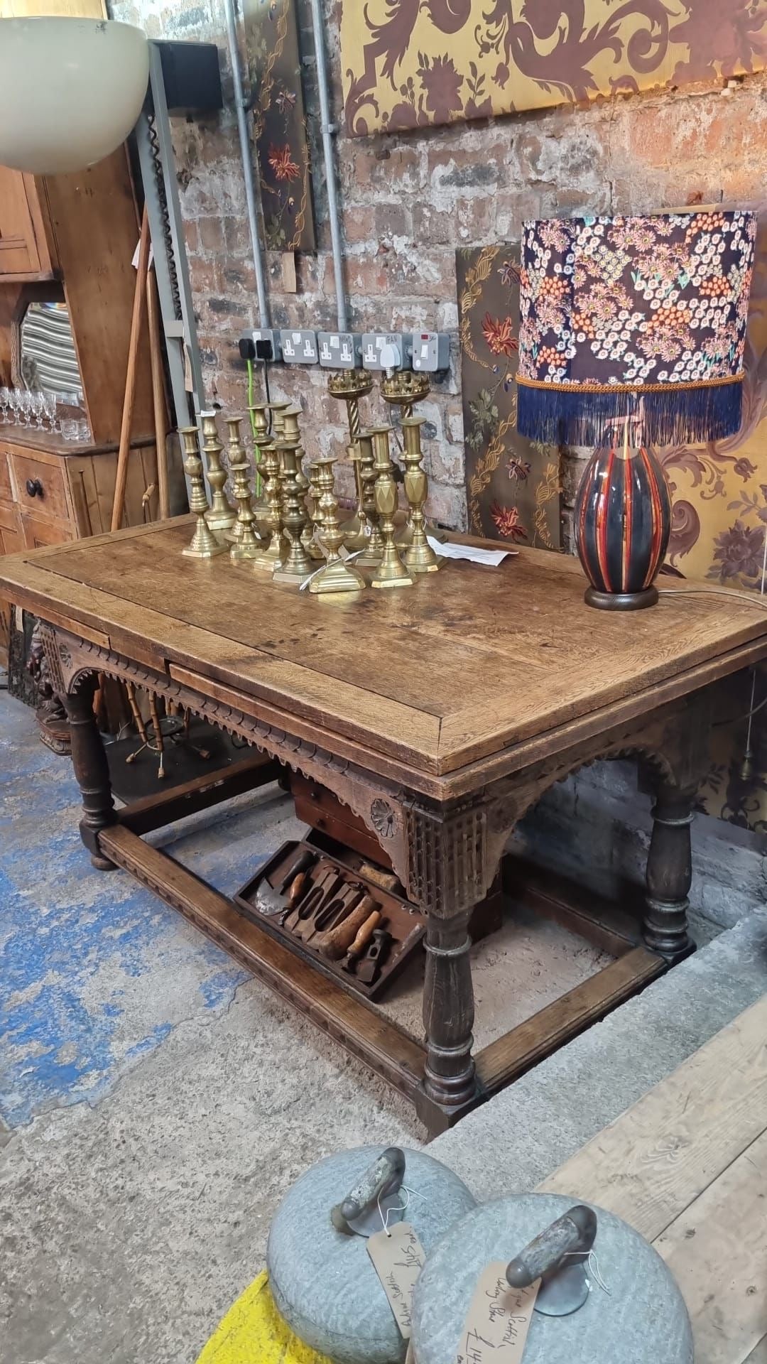 Arts & Crafts Extendable Oak Refectory Table