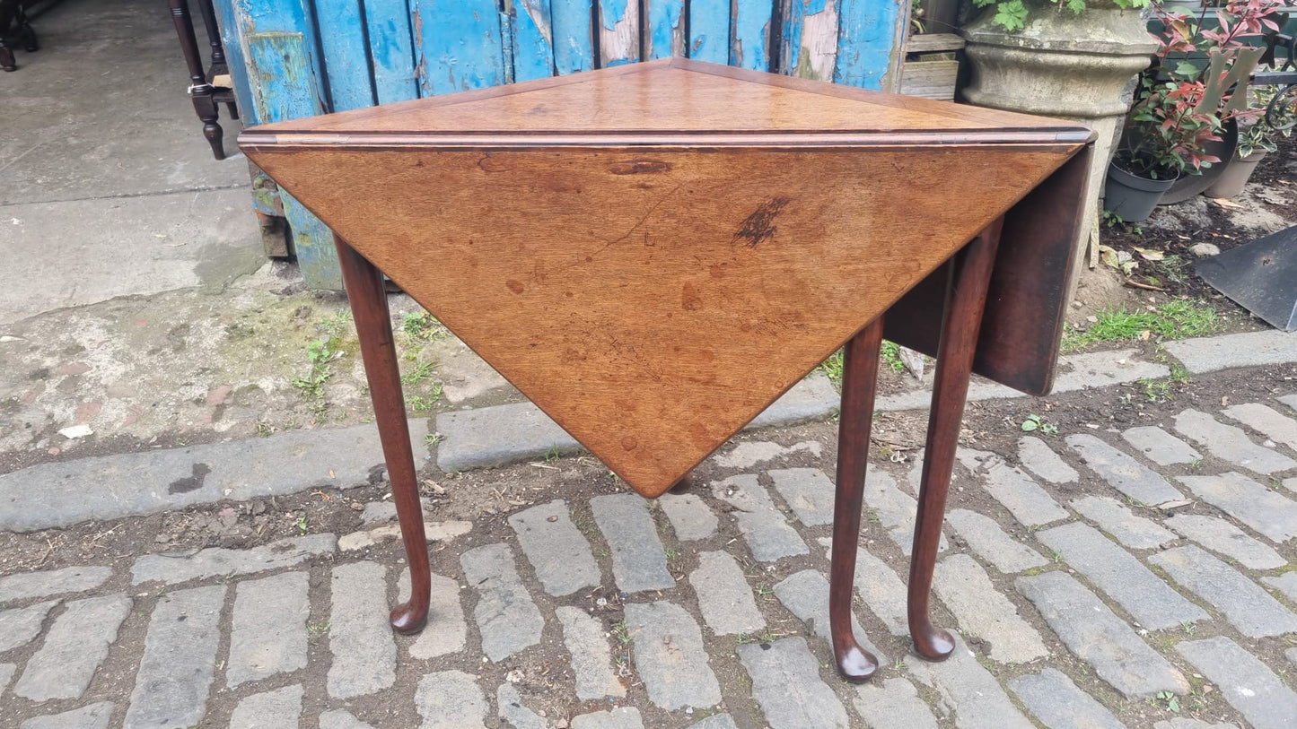 George II Mahogony Envelope Corner Table