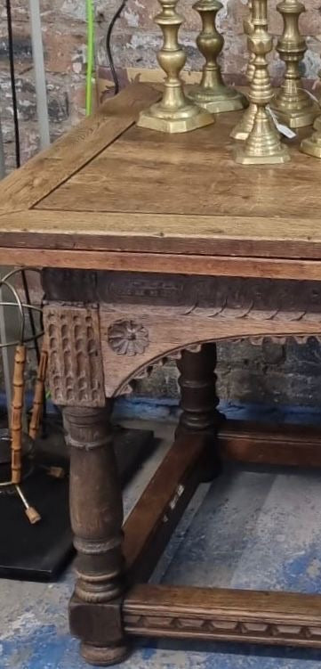 Arts & Crafts Extendable Oak Refectory Table